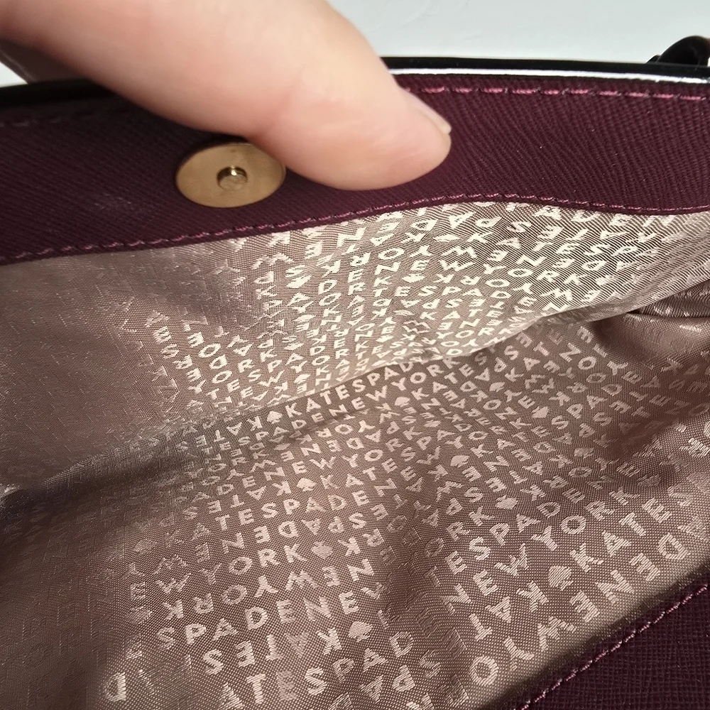 Kate Spade Laurel Way Evanglelie Burgandy/Purple Handbag Multiple Pockets